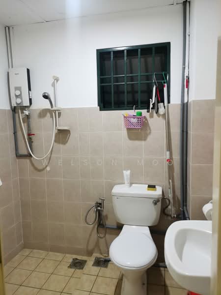 Condominium for Sale at Changkat View - Welson Moo - Bathroom - PropertyGuru.com.my