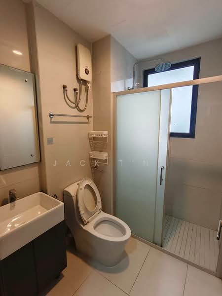 Rumah Bandar untuk Disewa di Danga Bay (Johor Bahru) - Jack Ting - Bathroom - PropertyGuru.com.my