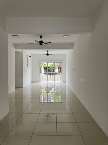 Terraced House for Rent in Bandar Tropicana Aman (Telok Panglima Garang) - Simon Khoo - Living Room - PropertyGuru.com.my