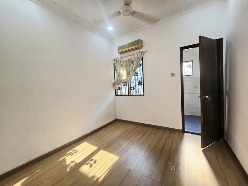 2-storey Terraced House for Sale in BANDAR PUCHONG JAYA (Puchong) - Wendy Chin - Interior - PropertyGuru.com.my