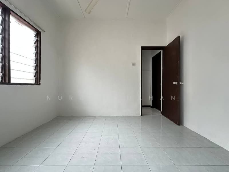 Rumah Teres 2 Tingkat untuk Dijual di Taman Cheras Awana (Cheras) - Noraini Dahan - PropertyGuru.com.my