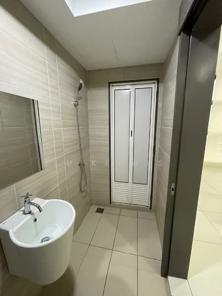 Service Residence for Rent at Serviced Residence @ 3 Towers - Yu Kelwis - Bathroom - PropertyGuru.com.my