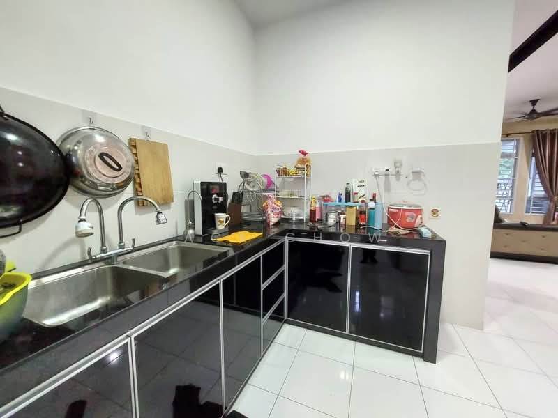 Rumah Teres untuk Dijual di Kota Masai (Pasir Gudang) - Zack Chow - Kitchen - PropertyGuru.com.my