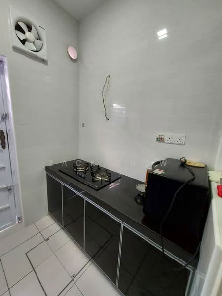 Rumah Teres untuk Dijual di Kota Masai (Pasir Gudang) - Zack Chow - Kitchen - PropertyGuru.com.my