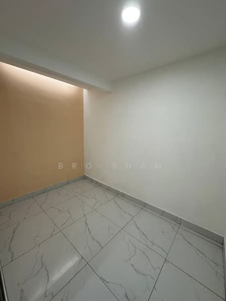 Rumah Teres 2 Tingkat untuk Dijual di Taman Plentong Baru (Masai) - Bro Sham - PropertyGuru.com.my