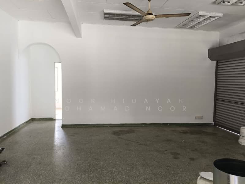 Gudang untuk Disewa di Bukit Rimau (Shah Alam) - Noor Hidayah Mohamad Noor - Interior - PropertyGuru.com.my