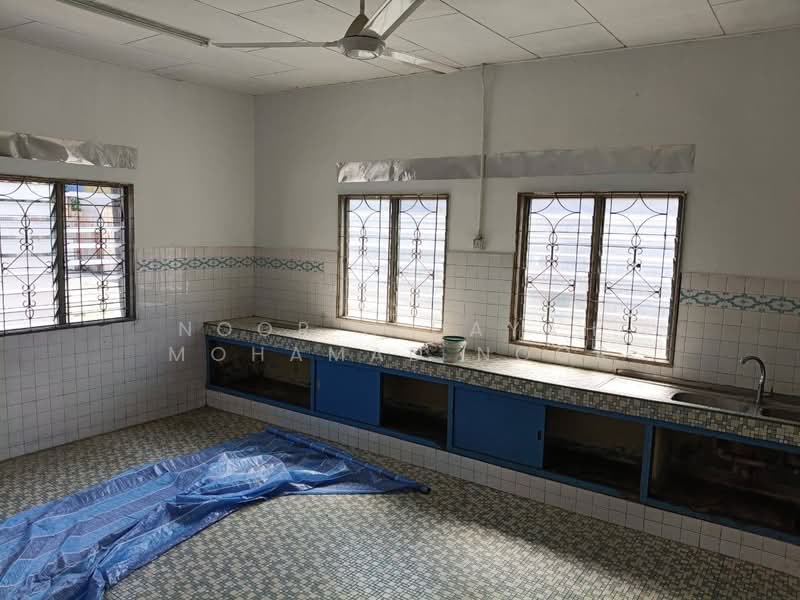 Gudang untuk Disewa di Bukit Rimau (Shah Alam) - Noor Hidayah Mohamad Noor - Kitchen - PropertyGuru.com.my
