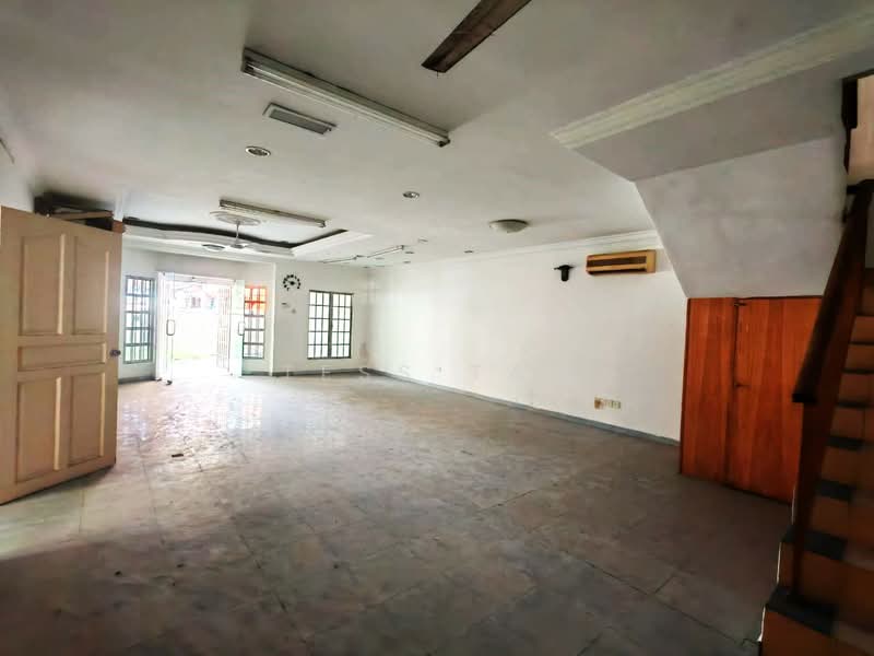Rumah Teres 2 Tingkat untuk Dijual di Kepong (Selangor) - Tess Tan - Interior - PropertyGuru.com.my