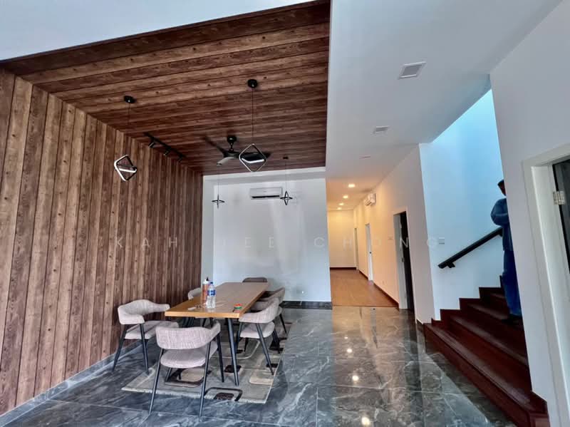 Semi-Detached House for Sale in Petaling Jaya (Selangor) - Kah Hee Chong - Dining Room - PropertyGuru.com.my
