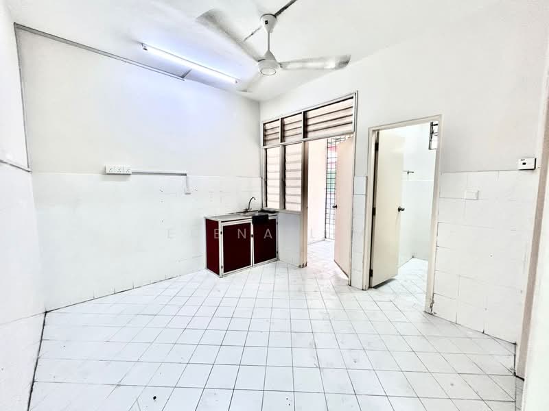 2-storey Terraced House for Rent in Bandar Baru Permas Jaya (Permas Jaya) - Elena Lim - PropertyGuru.com.my