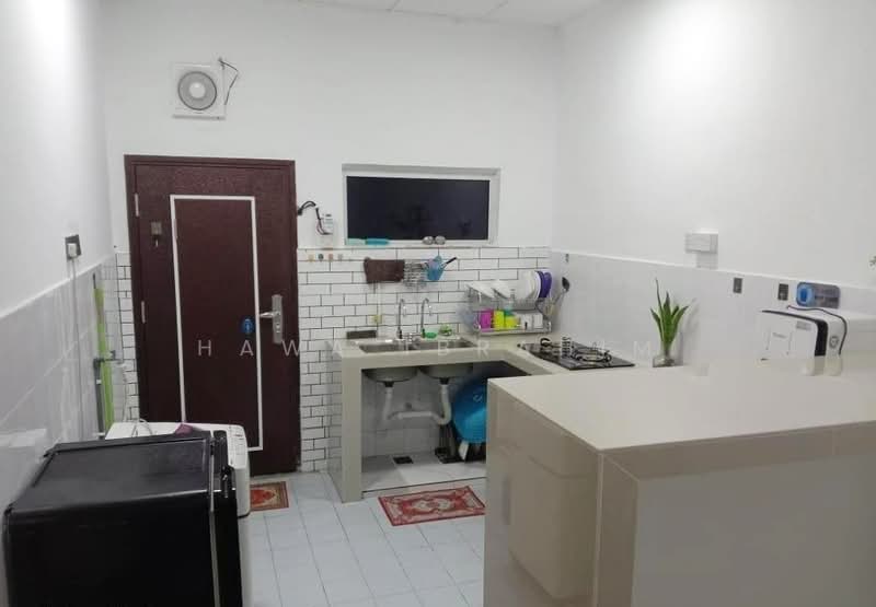 Semi-Detached House for Sale in Sepang (Selangor) - Hawa Ibrahim - Kitchen - PropertyGuru.com.my
