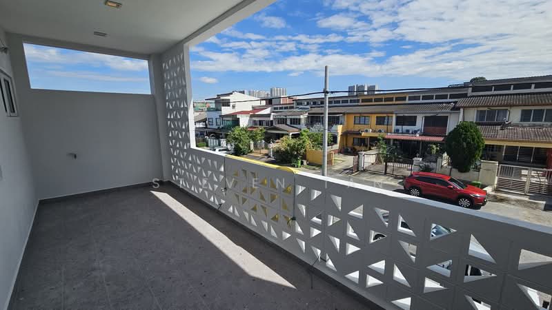 2-storey Terraced House for Sale in Sri Petaling (Kuala Lumpur) - Steven Tan - Balcony - PropertyGuru.com.my