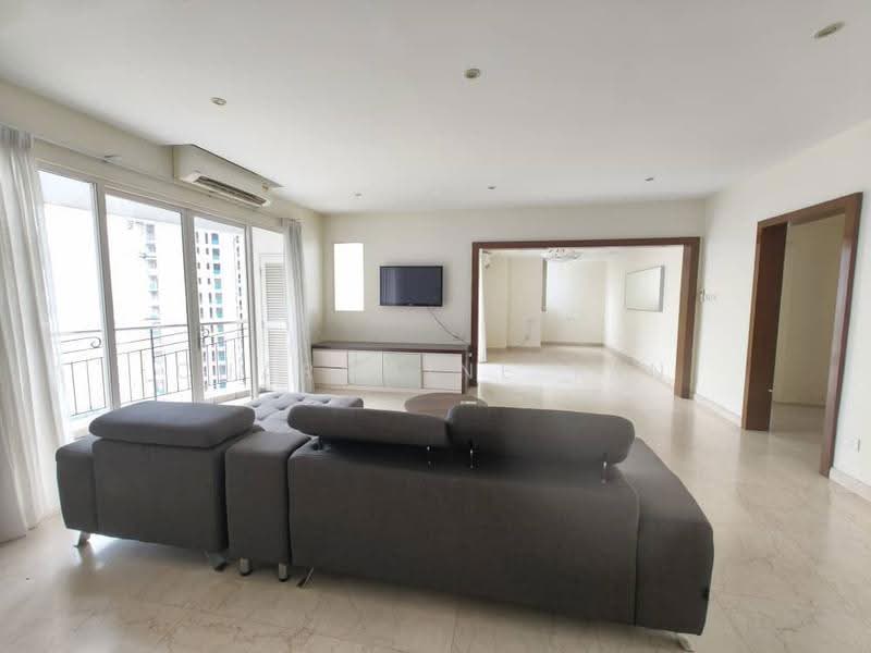 Kondominium untuk Dijual di Kiaramas Cendana - Charmaine Tan - Living Room - PropertyGuru.com.my