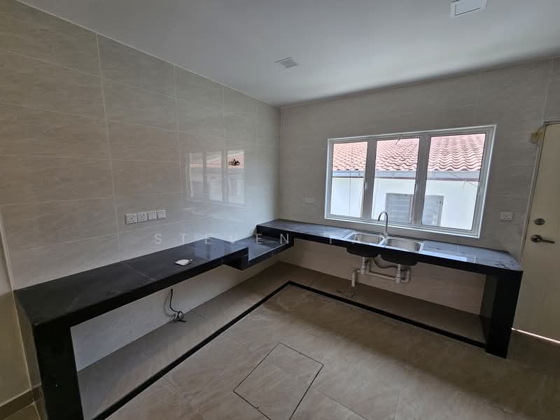 2-storey Terraced House for Sale in Sri Petaling (Kuala Lumpur) - Steven Tan - Kitchen - PropertyGuru.com.my