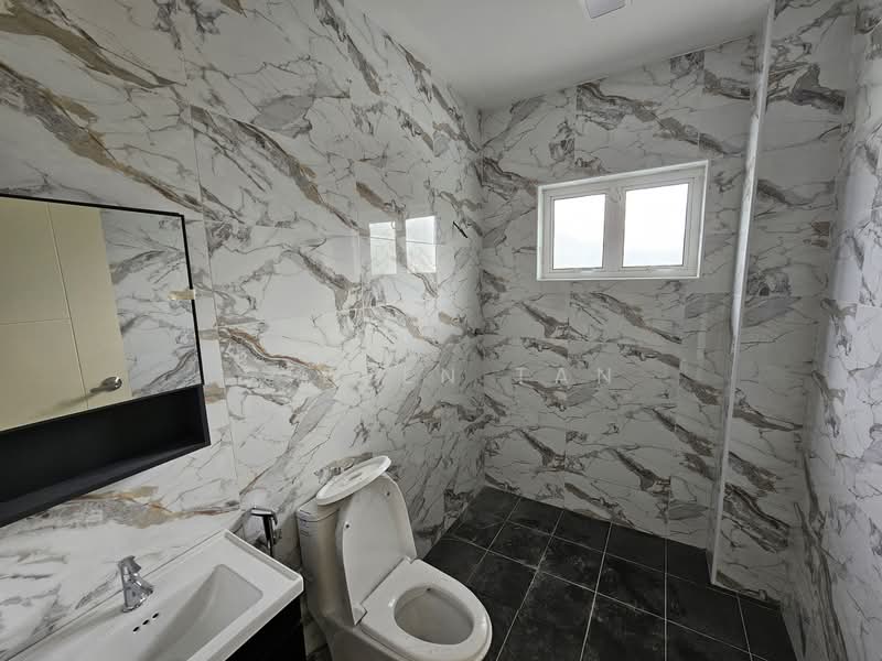 2-storey Terraced House for Sale in Sri Petaling (Kuala Lumpur) - Steven Tan - Bathroom - PropertyGuru.com.my