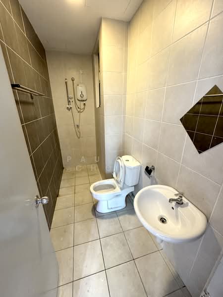 Servis Apartment untuk Disewa di The Zizz @ Damansara North - Pauline Chong - Bathroom - PropertyGuru.com.my