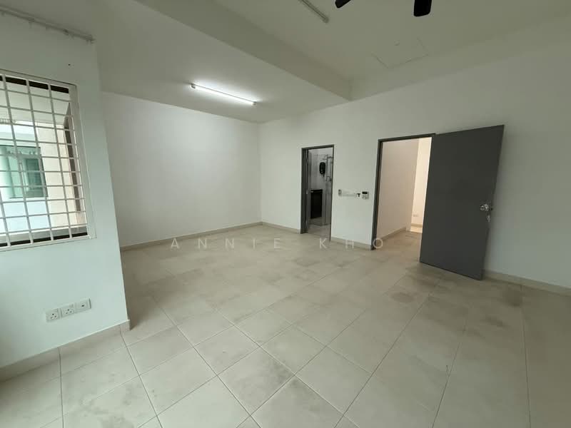 2-storey Terraced House for Sale in Setia Indah 12 (Setia Alam) - Annie Kho - Interior - PropertyGuru.com.my