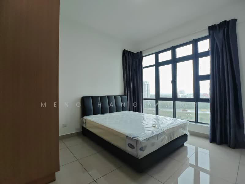 Servis Apartment untuk Dijual di D'Secret Garden (Pangsapuri Kempas Indah) - Meng Hang Wong - Bedroom - PropertyGuru.com.my