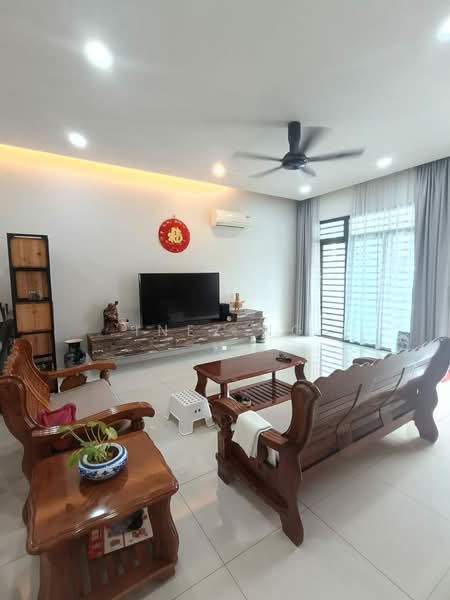 Rumah Teres 2 Tingkat untuk Dijual di Iskandar Puteri (Nusajaya) (Johor) - Inez Ng - Living Room - PropertyGuru.com.my