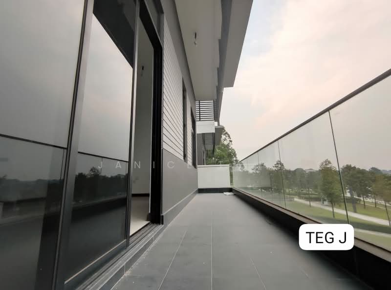 Bungalow for Sale in Setia Alam (Selangor) - Janice Tang - Balcony - PropertyGuru.com.my