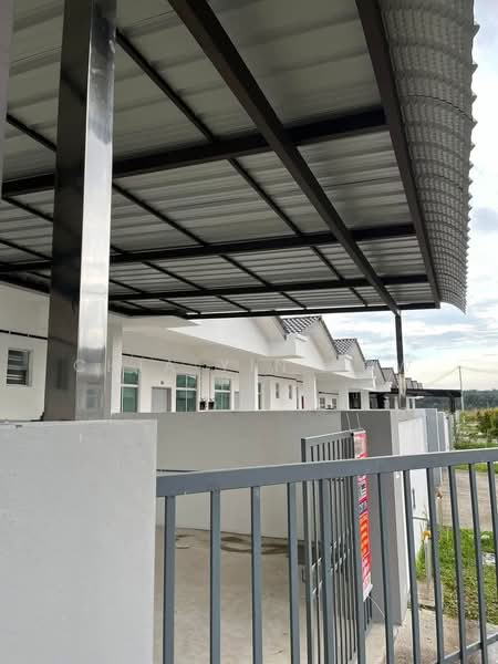 1-storey Terraced House for Rent in Taman Tasik Indah (Kluang) - Chia Yin Kow - PropertyGuru.com.my
