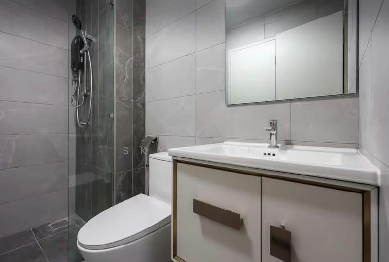 Service Residence for Rent at Majestic Residence - Sky Chan - Bathroom - PropertyGuru.com.my