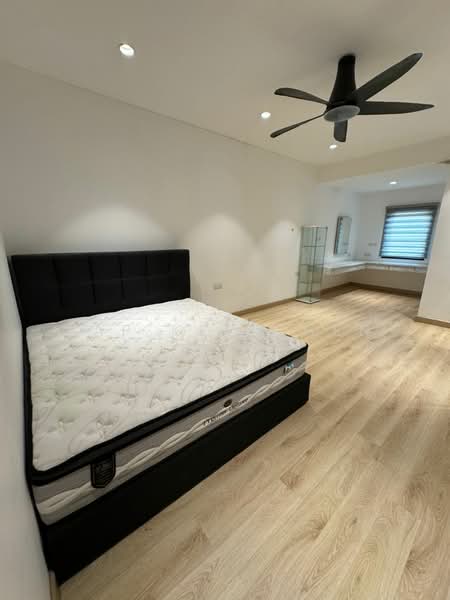 Semi-Detached House for Sale in Sri Petaling (Kuala Lumpur) - Lap Kee Chen - Bedroom - PropertyGuru.com.my