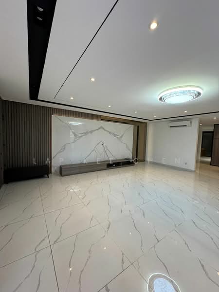 Semi-Detached House for Sale in Sri Petaling (Kuala Lumpur) - Lap Kee Chen - Living Room - PropertyGuru.com.my