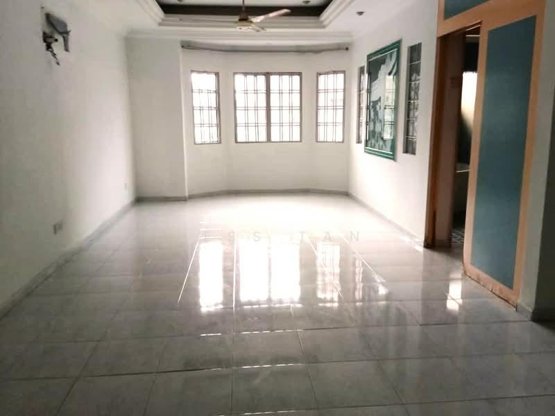 Terraced House for Sale in Taman Wangsa Permai (Kepong) - Tess Tan - Living Room - PropertyGuru.com.my