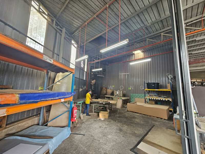 Factory for Sale in Taman Desa Cemerlang (Ulu Tiram) - Steve Wong - Interior - PropertyGuru.com.my