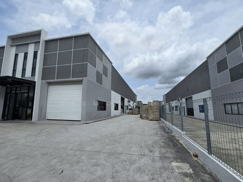 Cluster Factory for Sale in Tebrau (Johor) - Desmond Lim - Exterior - PropertyGuru.com.my