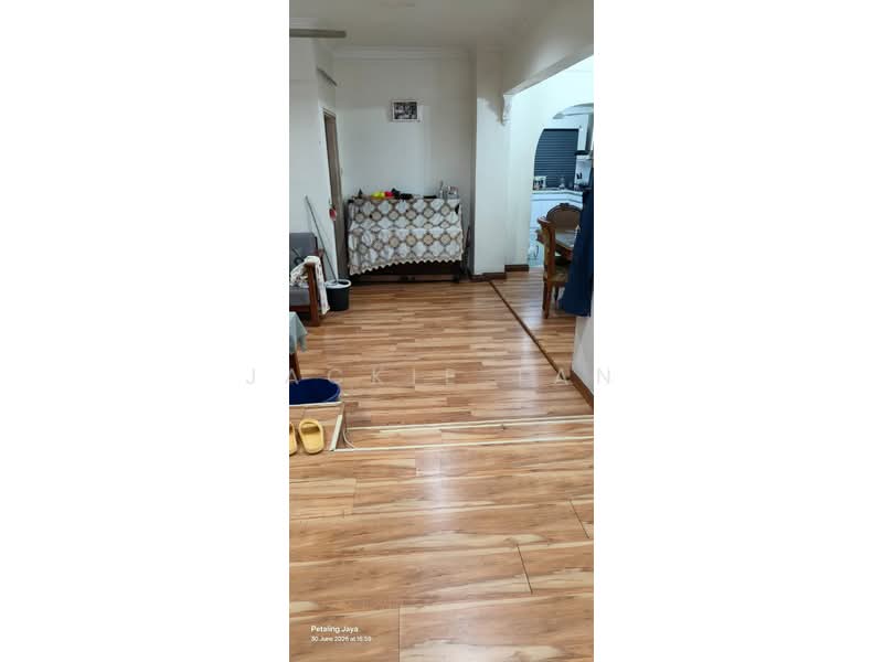 Rumah Teres 2 Tingkat untuk Dijual di Taman Universiti Ss3 (Petaling Jaya) - Jackie Tan - Living Room - PropertyGuru.com.my