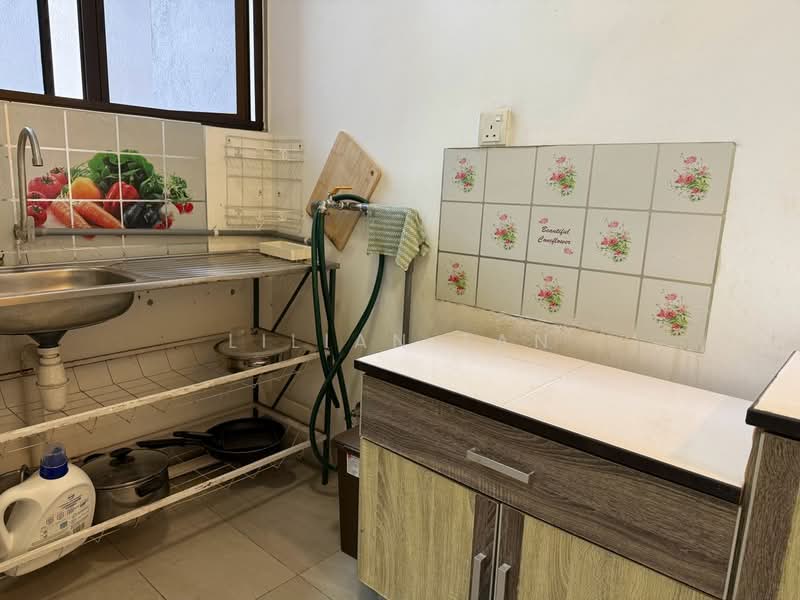 Condominium for Rent at Park Villa - Lilian Tan - Kitchen - PropertyGuru.com.my