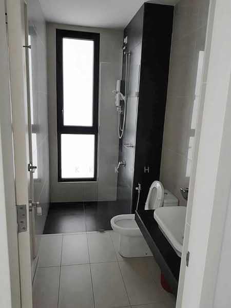 Apartment for Sale at Eco Nest @ Eco Botanic - KK Koh - Bathroom - PropertyGuru.com.my