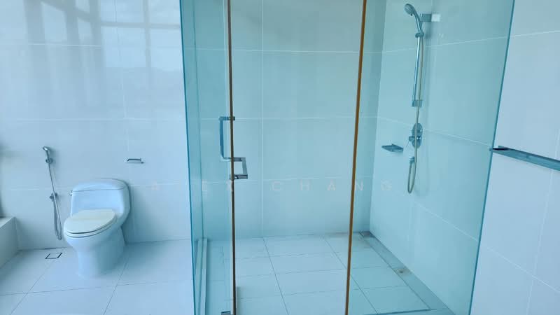 Kondominium untuk Dijual di Tropicana Grande - Alex Chang - Bathroom - PropertyGuru.com.my