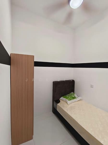 Condominium for Rent at Bay Laurel @ Country Garden Danga Bay - Jack Ting - Bedroom - PropertyGuru.com.my