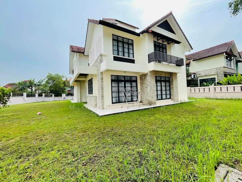 Bungalow for Sale in Bukit Jelutong (Shah Alam) - Norfazilah Binti Mohd Saad - Exterior - PropertyGuru.com.my