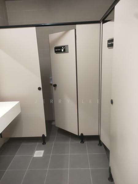 Office for Rent in Brickfields (Kuala Lumpur) - Jerry Lee - Bathroom - PropertyGuru.com.my