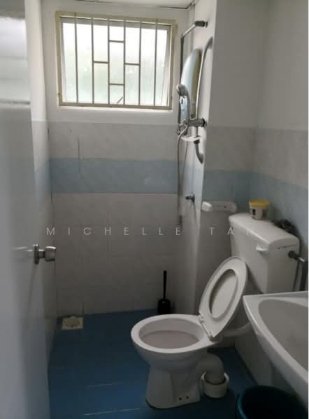 Pangsapuri untuk Dijual di Crystal Tower - Michelle Tan - Bathroom - PropertyGuru.com.my
