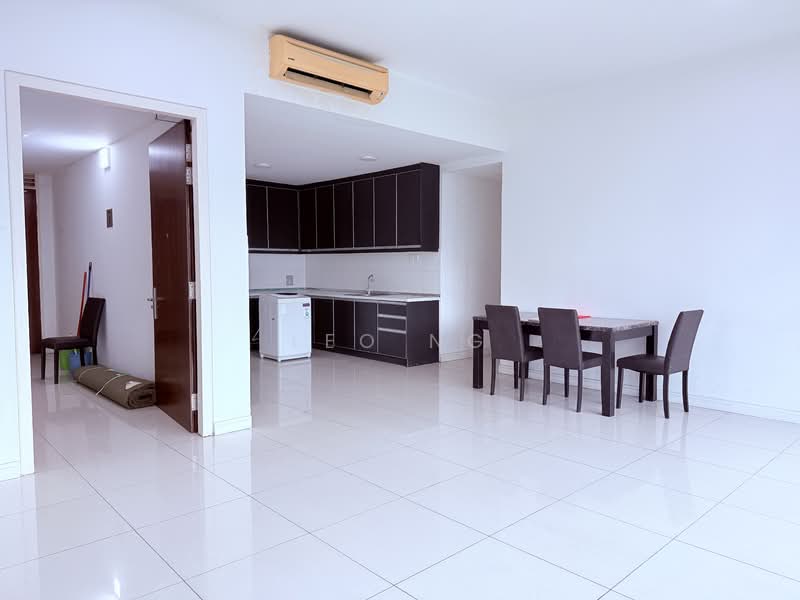 Service Residence for Sale at Setia SKY Residences - Leo Ng - Kitchen - PropertyGuru.com.my