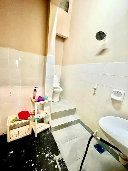 Rumah Teres 2 Tingkat untuk Dijual di Cheras (Kuala Lumpur) - Hasliza Hassan - Bathroom - PropertyGuru.com.my