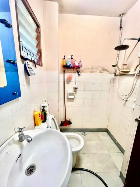 Rumah Teres 2 Tingkat untuk Dijual di Cheras (Kuala Lumpur) - Hasliza Hassan - Bathroom - PropertyGuru.com.my