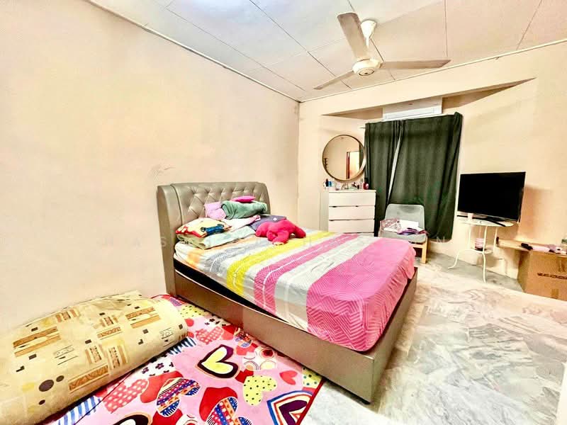 Rumah Teres 2 Tingkat untuk Dijual di Cheras (Kuala Lumpur) - Hasliza Hassan - Bedroom - PropertyGuru.com.my