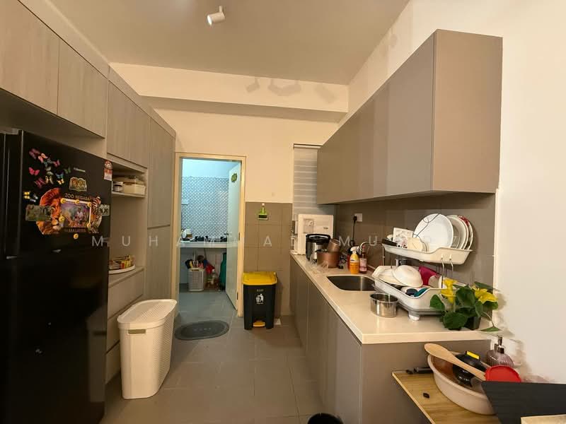 Condominium for Sale at Lakefront Homes - Muhammad Muadz - Kitchen - PropertyGuru.com.my