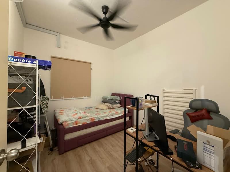 Condominium for Sale at Lakefront Homes - Muhammad Muadz - Bedroom - PropertyGuru.com.my