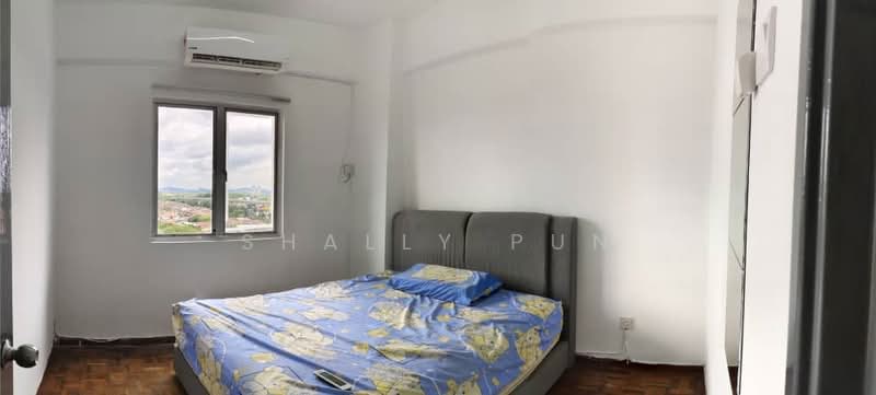 Pangsapuri untuk Dijual di Sri Teratai Apartment - Shally Pun - Bedroom - PropertyGuru.com.my