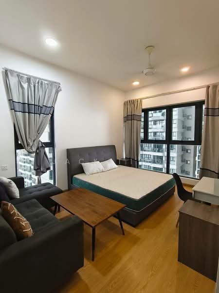 Kondominium untuk Disewa di Lovell @ Country Garden Danga Bay - Jack Ting - Bedroom - PropertyGuru.com.my