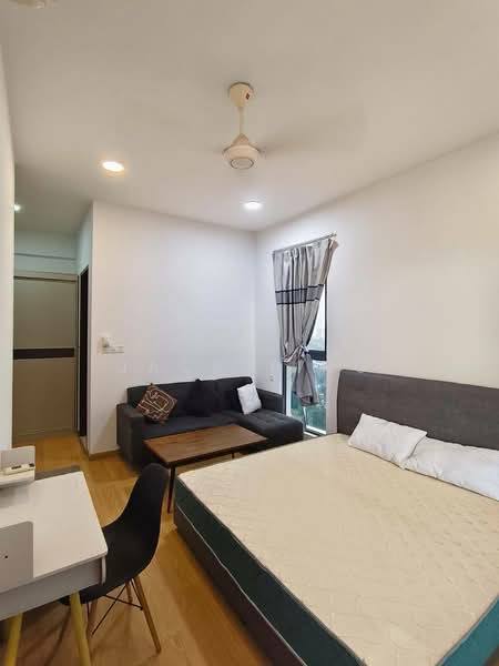 Kondominium untuk Disewa di Lovell @ Country Garden Danga Bay - Jack Ting - Bedroom - PropertyGuru.com.my