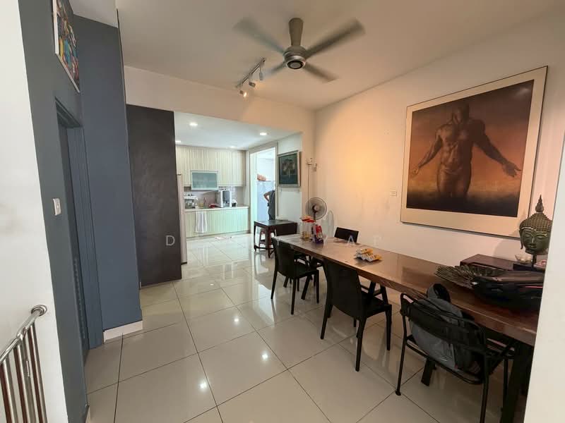 Cluster House for Sale in Taman Gaya (Ulu Tiram) - Danny Yap - Dining Room - PropertyGuru.com.my