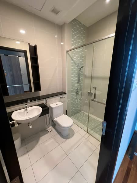 Kondominium untuk Dijual di Tropicana Grande - Alex Chang - Bathroom - PropertyGuru.com.my